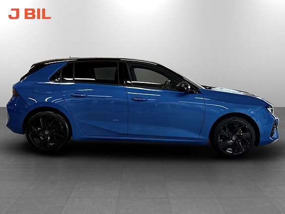 Opel Astra 13 of 15
