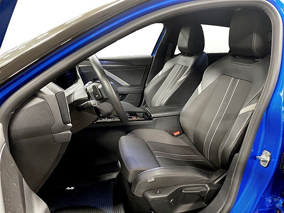 Opel Astra 4 of 5