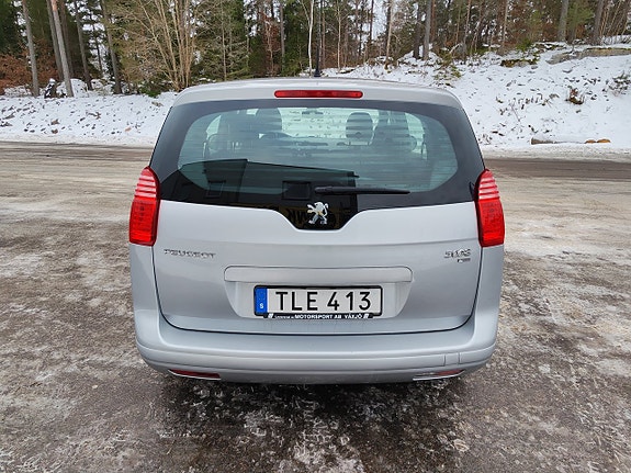 Peugeot 5008 5 of 5