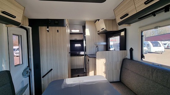 Sun Living S 72 DC - Ford 2.0 165 hk * B-Kort * Pluspaket * RÄNTEKAMPANJ 3.95% Månadskostnad 3623:- 9 of 16