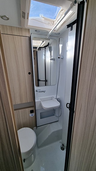 Sun Living S 72 DC - Ford 2.0 165 hk * B-Kort * Pluspaket * RÄNTEKAMPANJ 3.95% Månadskostnad 3623:- 14 of 16
