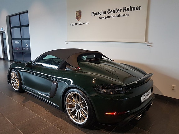 Porsche 718 Spyder RS 19 of 20