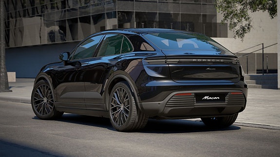 Porsche Macan 4 3 of 5