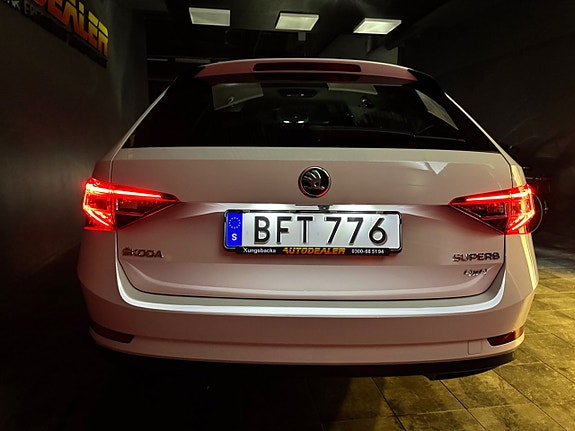 Skoda Superb 6 of 22