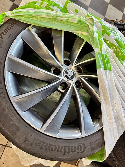 Skoda Superb 8 of 22