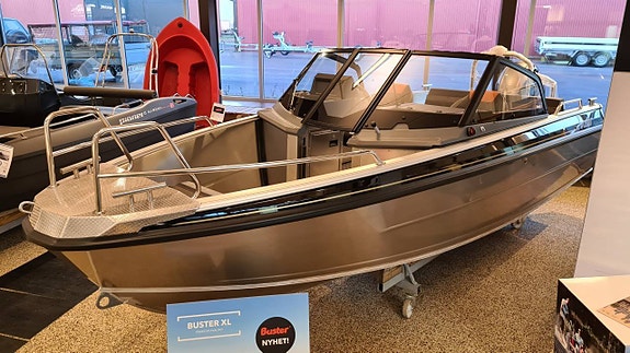 Buster XL V-max ny 2026 Yamaha VF115 XA V-max **BOAT WEEK** 10 of 12