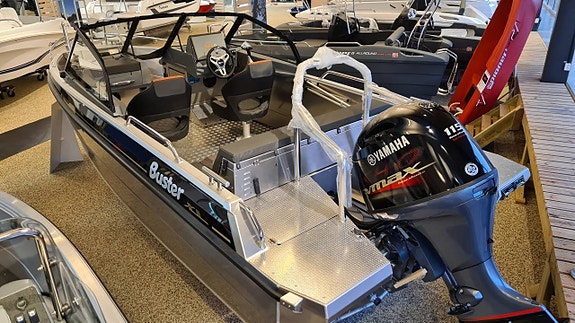 Buster XL V-max ny 2026 Yamaha VF115 XA V-max **BOAT WEEK** 11 of 12