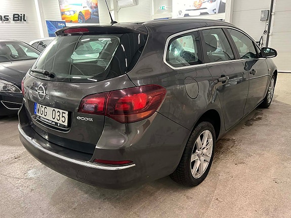 Opel Astra 6 of 16