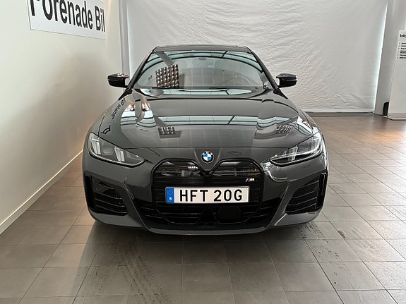 BMW i4 2 of 14