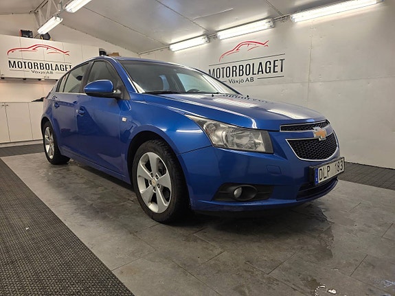 Chevrolet Cruze 1.7 TD Man *2012* Atraktor 4 of 5