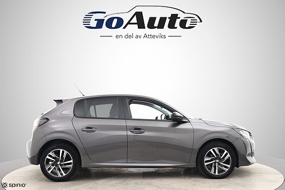 Peugeot 208 3 of 5