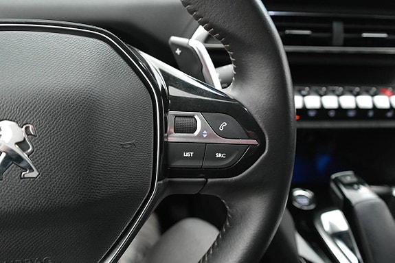 Peugeot 3008 16 of 27