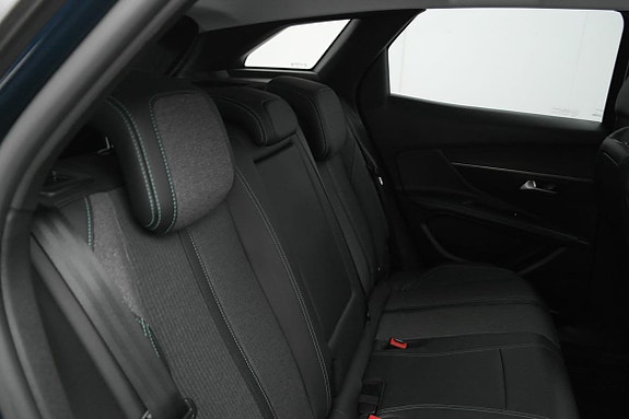 Peugeot 3008 25 of 27