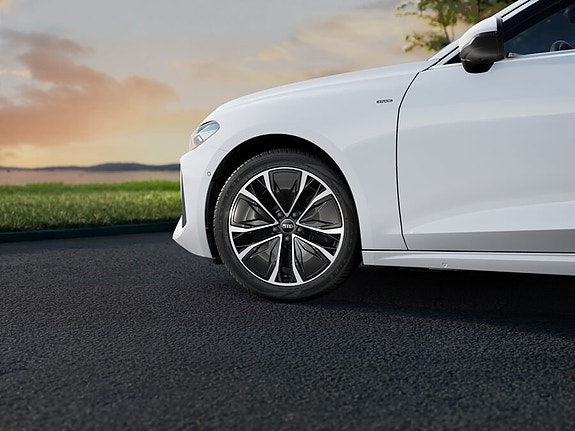 Audi A5 7 of 9