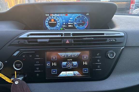 Citroen Grand C4 Picasso 16 of 21