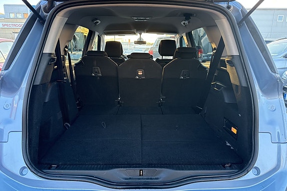 Citroen Grand C4 Picasso 13 of 21