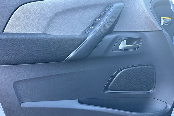 Citroen Grand C4 Picasso 14 of 21
