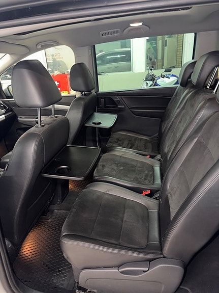 Volkswagen Sharan 5 of 5