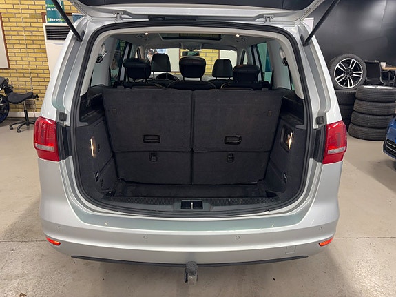 Volkswagen Sharan 8 of 8