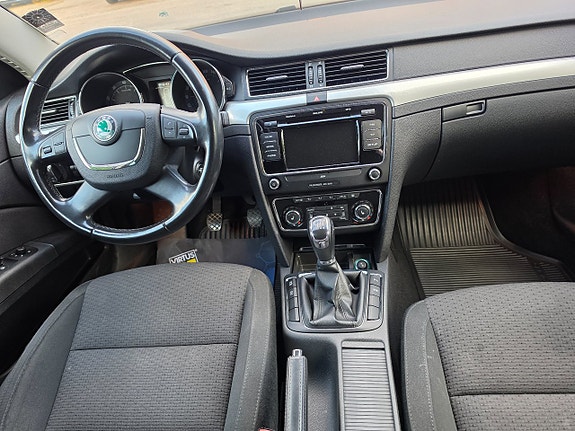 Skoda Superb 20 of 21