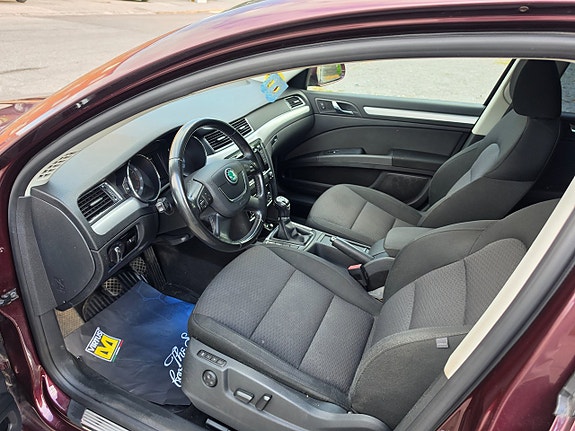 Skoda Superb 21 of 21