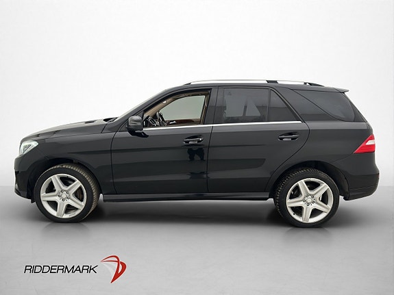 Mercedes-Benz ML350 4 of 5