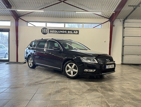 Volkswagen Passat 2 of 5