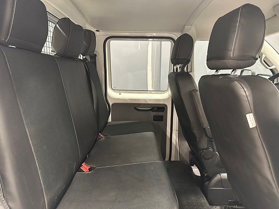 Volkswagen Transporter 17 of 20