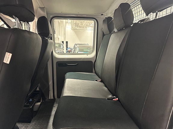 Volkswagen Transporter 18 of 20