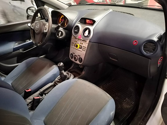 Opel Corsa 9 of 11