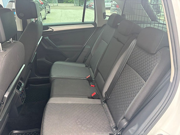 Volkswagen Tiguan 15 of 18