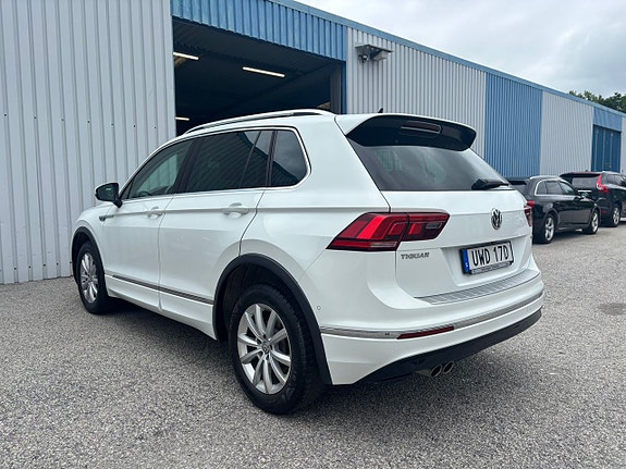 Volkswagen Tiguan 7 of 18