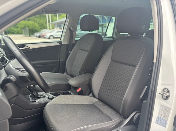 Volkswagen Tiguan 9 of 18
