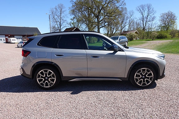 BMW X1 6 of 16