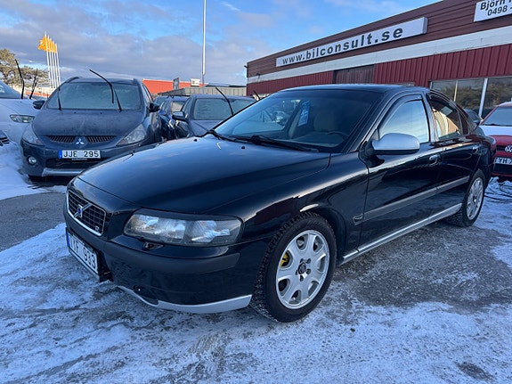 Volvo S60 24 of 27