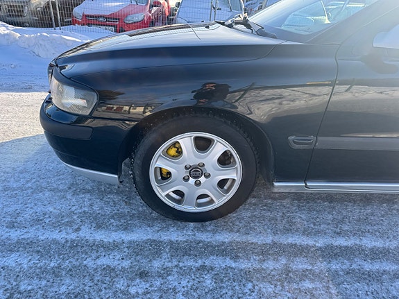 Volvo S60 17 of 27