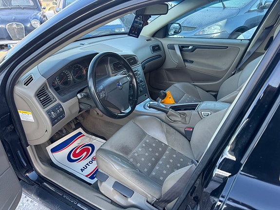 Volvo S60 22 of 27