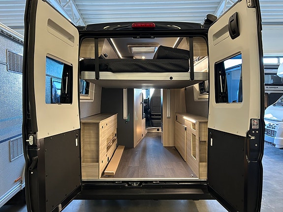 Sun Living V 65 GX /Dieselvärme / Höj & Sänkbarsäng / Automat / B-körkort/ 5 of 23