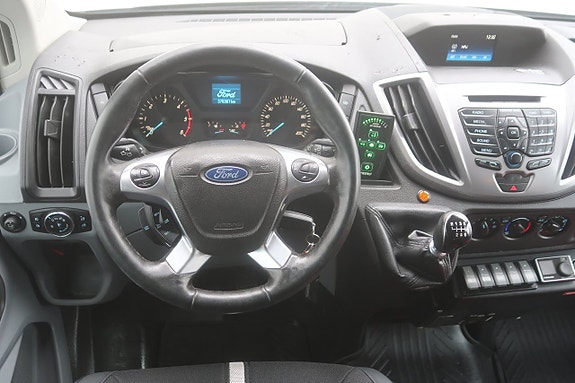 Ford Transit 7 of 27