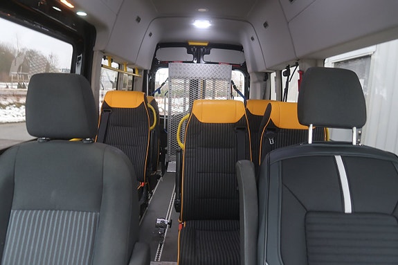 Ford Transit 14 of 27