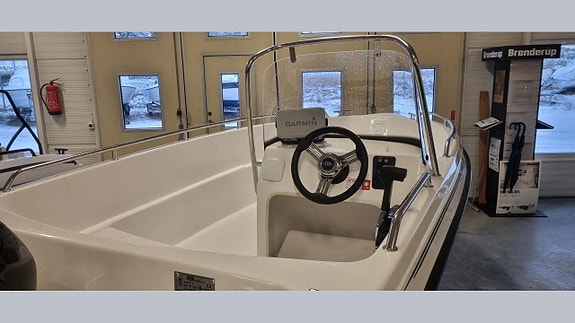 HR 460 Fishing Suzuki DF50 2026 2 of 4