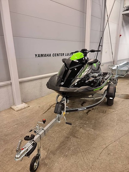 Yamaha GP1800R SVHO -21 2 of 2