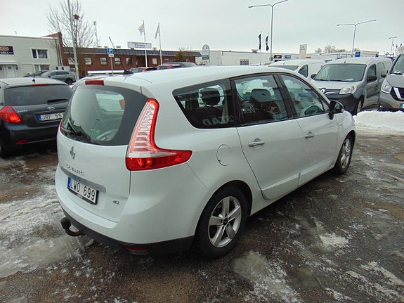 Renault Grand Scenic III 5 of 5