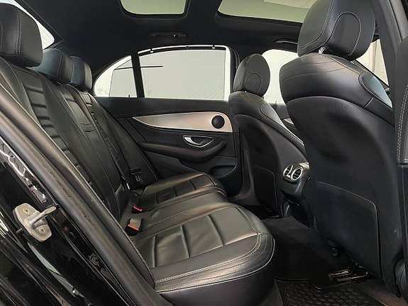 Mercedes-Benz E220 d 22 of 26