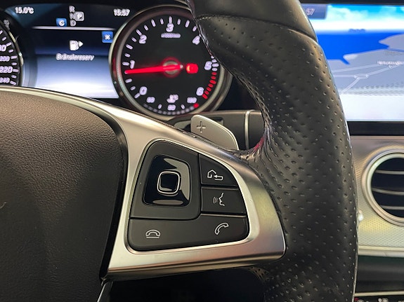 Mercedes-Benz E220 d 16 of 26
