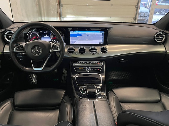 Mercedes-Benz E220 d 9 of 26