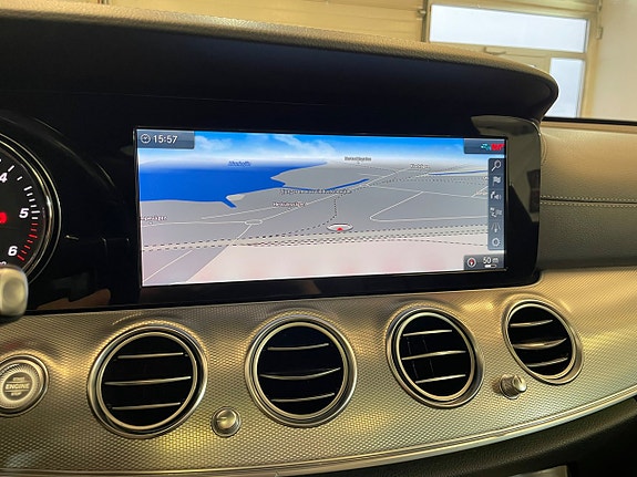 Mercedes-Benz E220 d 13 of 26