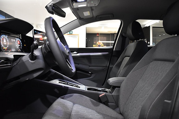 Volkswagen Golf I 19 of 24