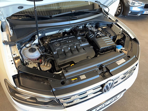 Volkswagen Tiguan 21 of 21