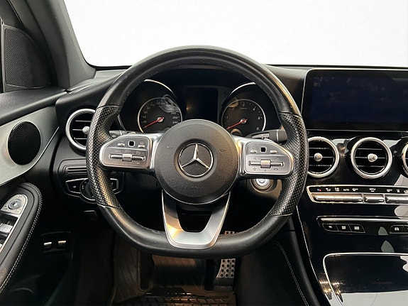 Mercedes-Benz GLC220 d 9 of 28